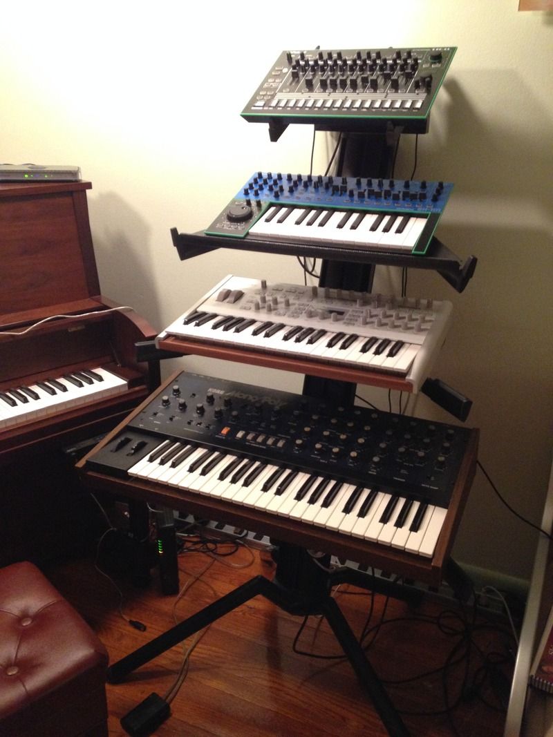 3 tier keyboard stand r/synthesizers